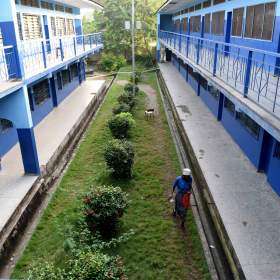 REHABILITACIÓN DE LA ESCUELA “OUR LADY OF GUADALUPE” EN LUNSAR, SIERRA LEONA